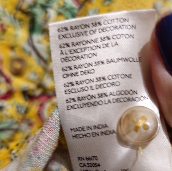 Pilcro Pintuck Peasant Blouse Patterned Size Medium - Picture 4 of 7